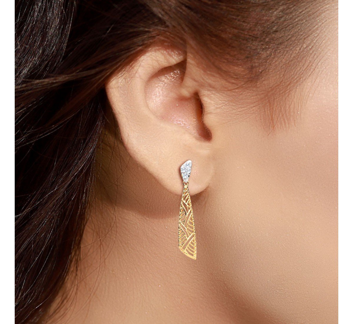 Celestiq Poorvi Diamond Earrings