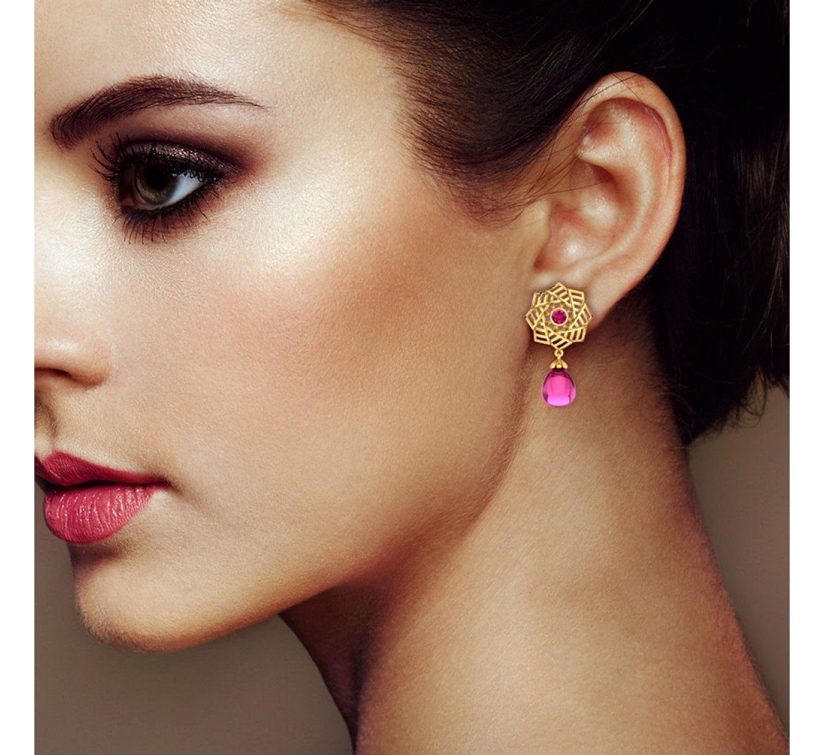 Eclat Melani Gold Earrings