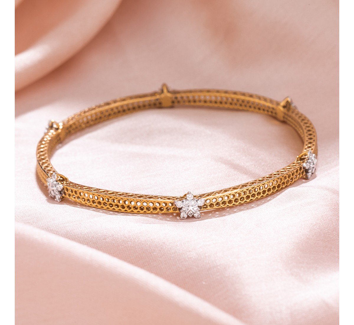 Dharma Mesh Diamond Bangle