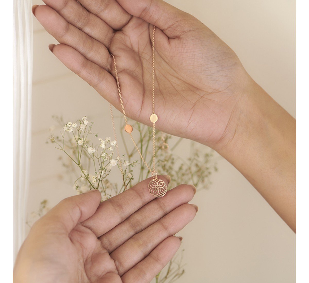 Scintilla Personalised Gold Necklace