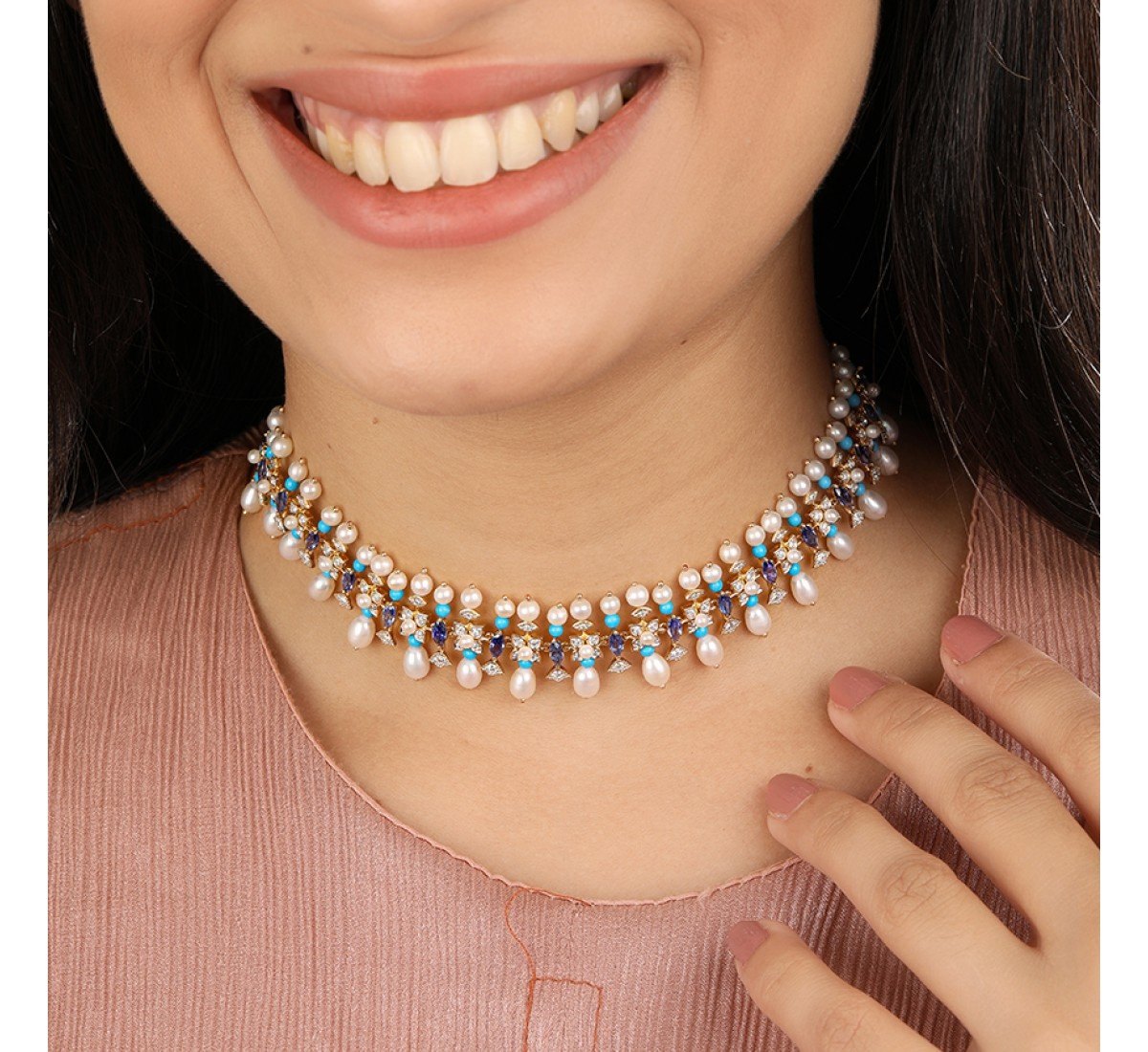 Yoke Majestic Pearl Necklace