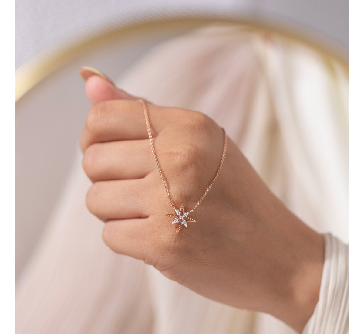 Sonorous Star Diamond Necklace