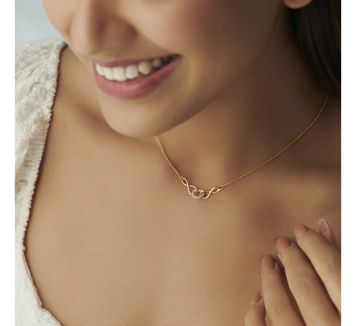 Lucent Love Infinity Diamond Necklace