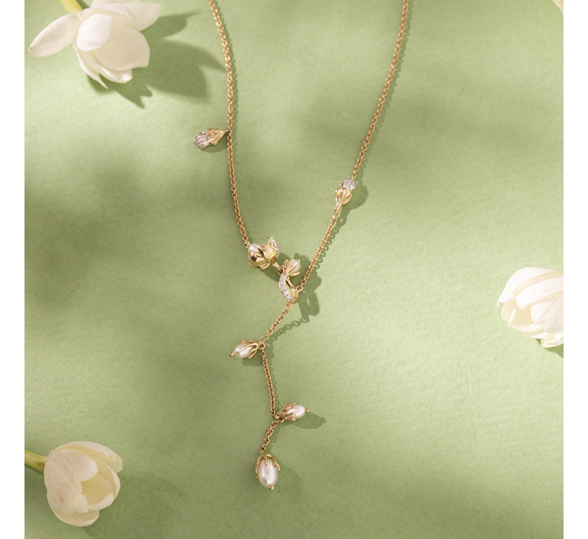 Eshana Pearl Necklace