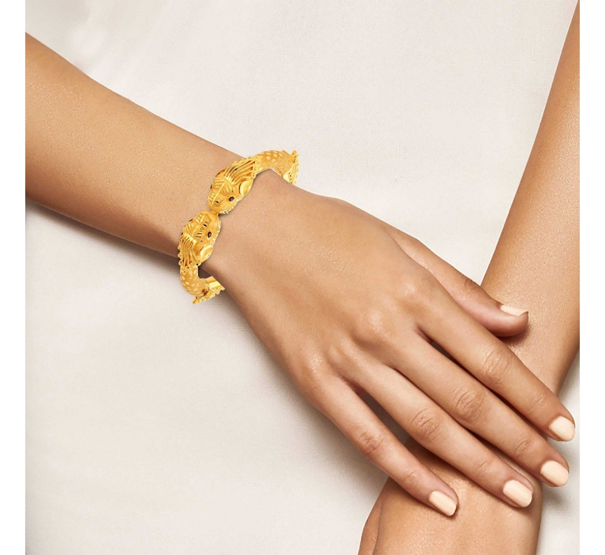 Gulnaz Roar Gold Mukh Bangle