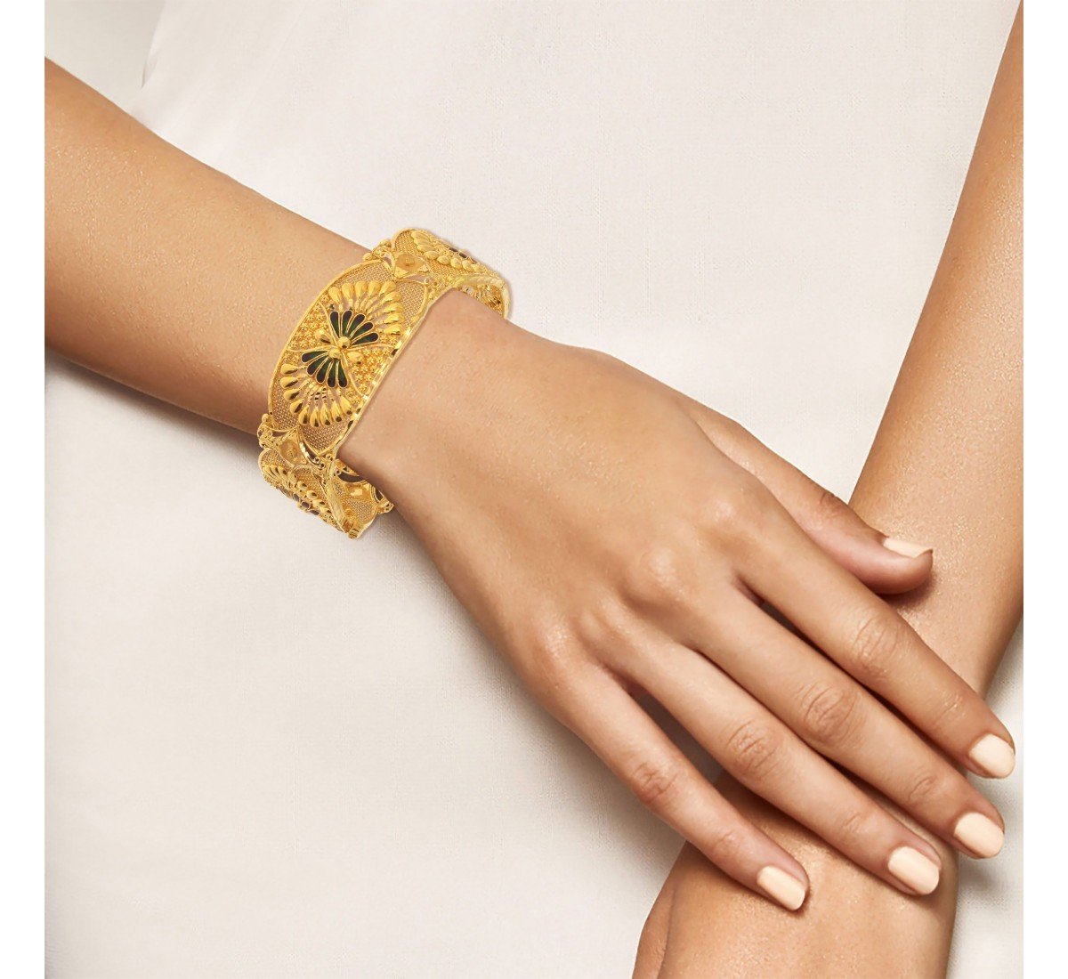 Hamsini Plumes Gold Chur Bangle