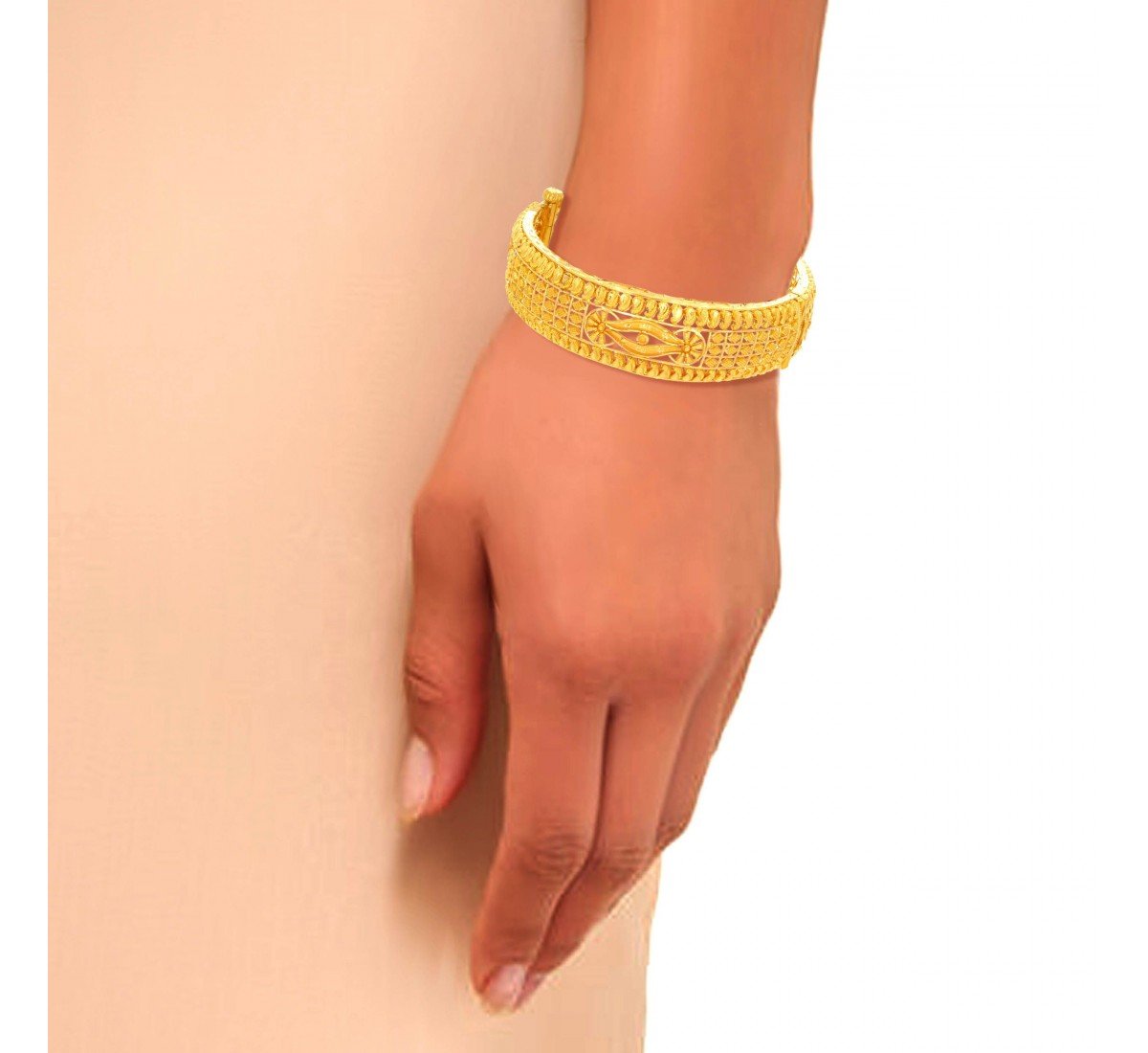 Chavi Eye Craft Gold Chur Bangle