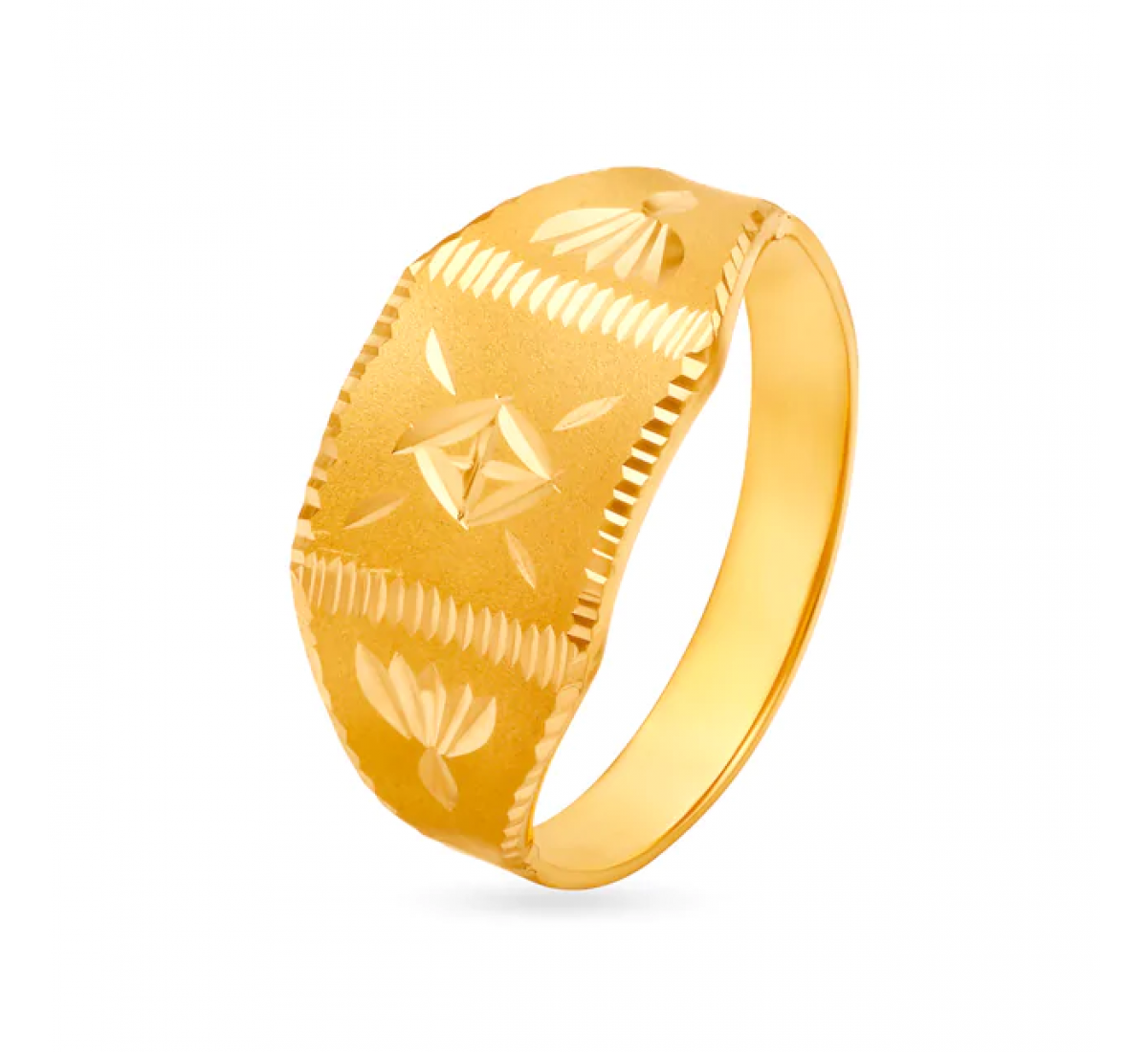 Captivating Gold Engraved Ring