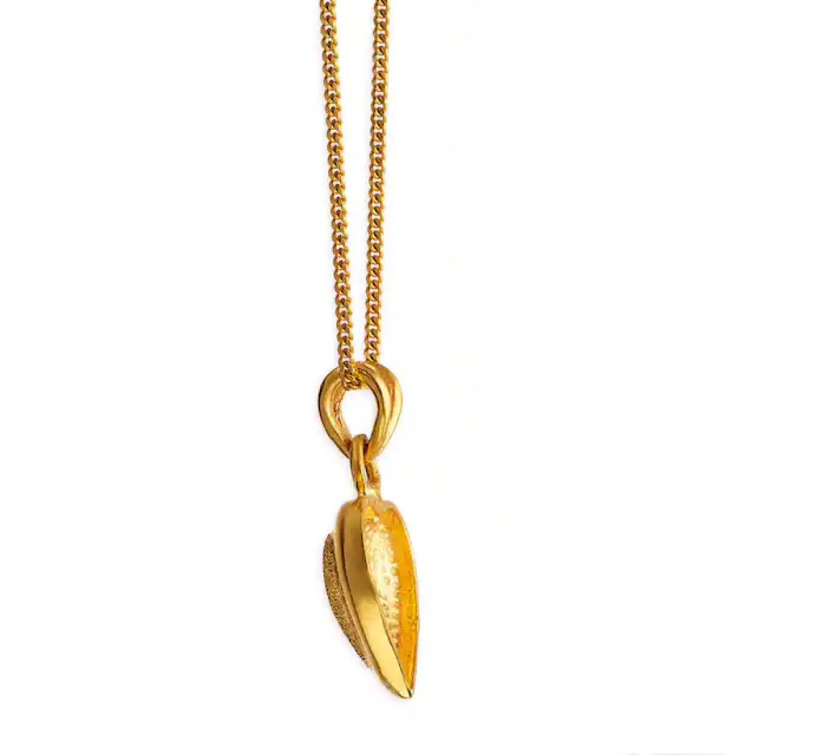 Alluring Gold Heart Pendant