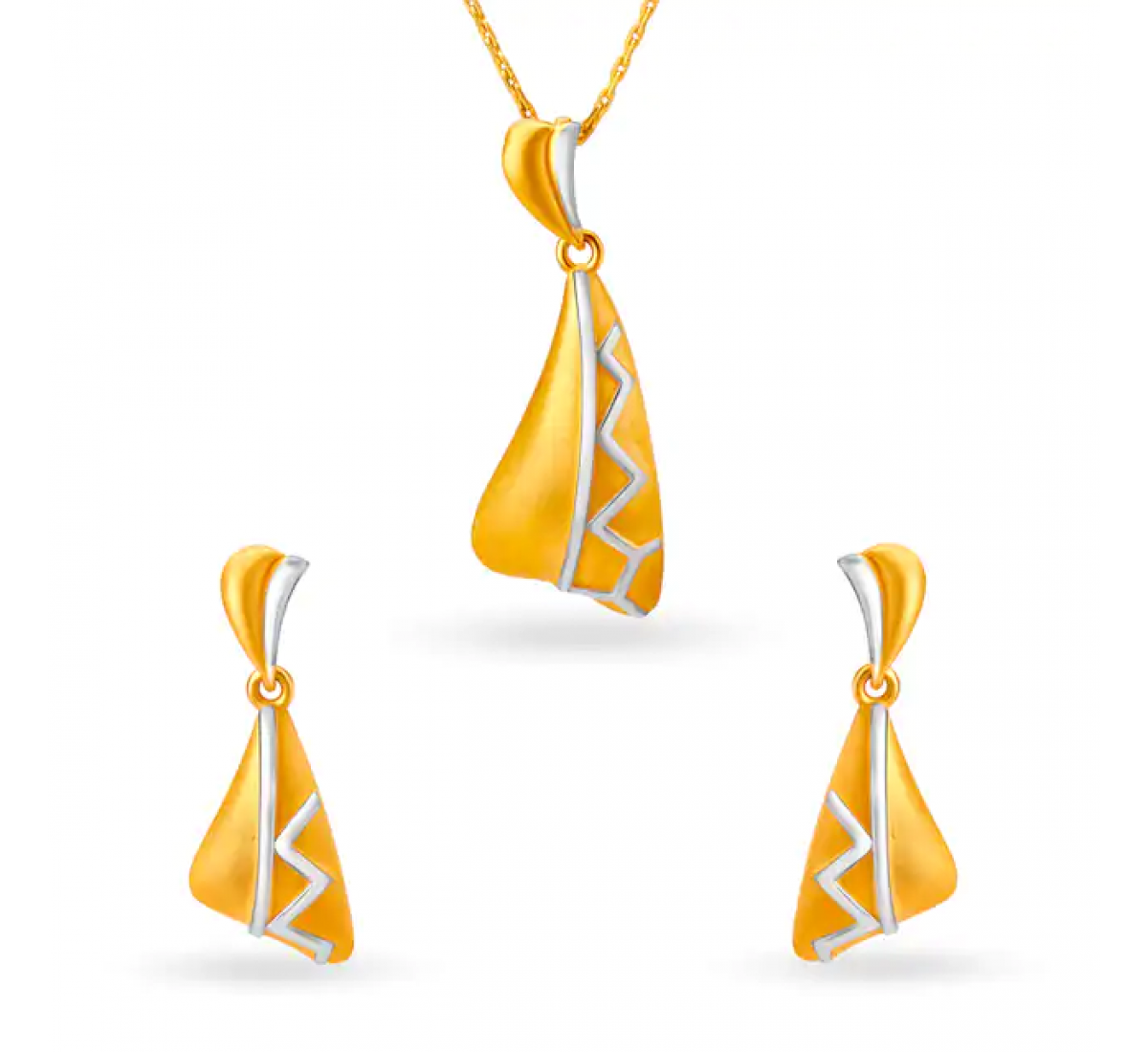 Chic Gold Pendant Set