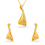 Chic Gold Pendant Set