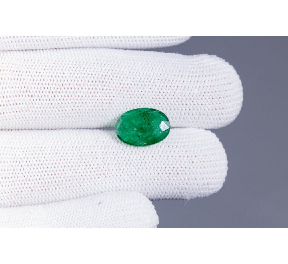 Natural Emerald 3.98 Carat