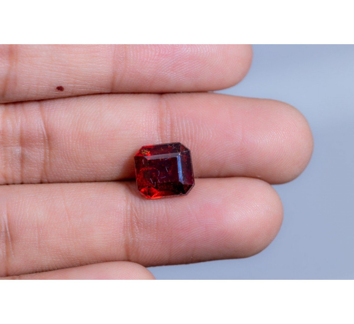 Natural Hessonite Gomed 6.56 Carat