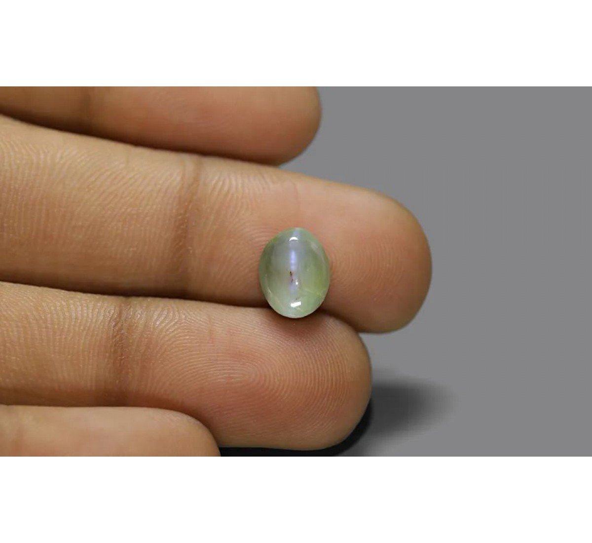 Natural Cat's Eye 4.09 Carat