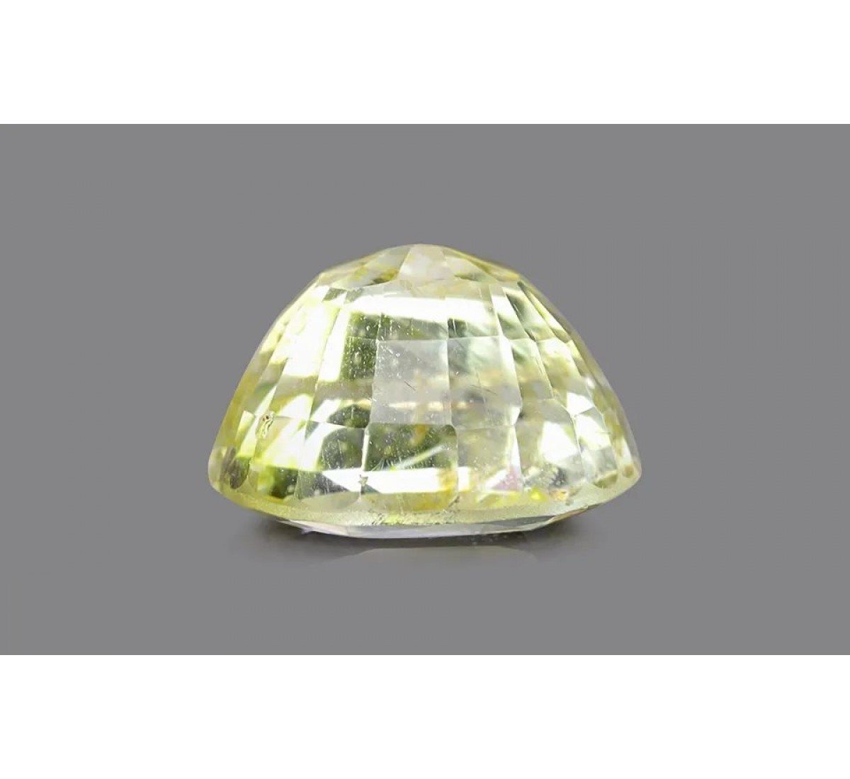 Yellow Topaz 11X9 MM 5.78 Carats