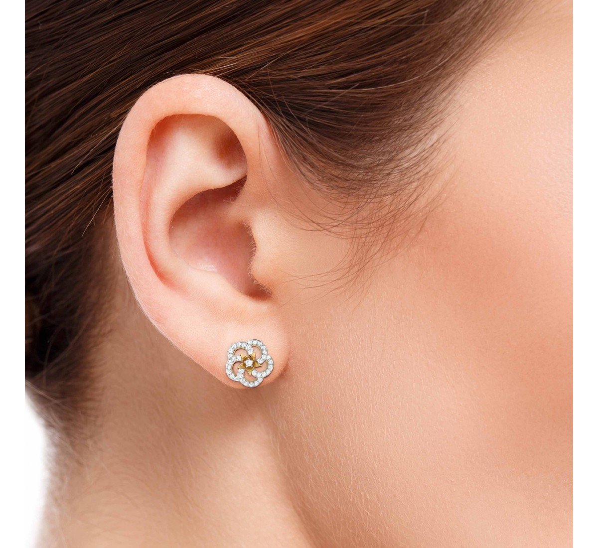 Rays In Eye Diamond Earrings