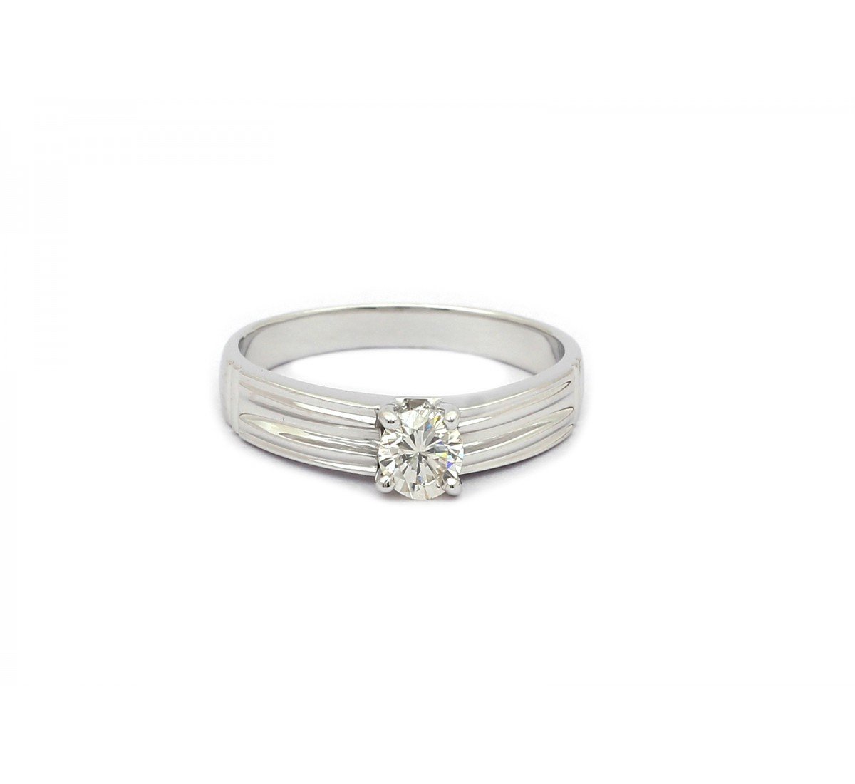 Elegance Outshine Diamond Ring